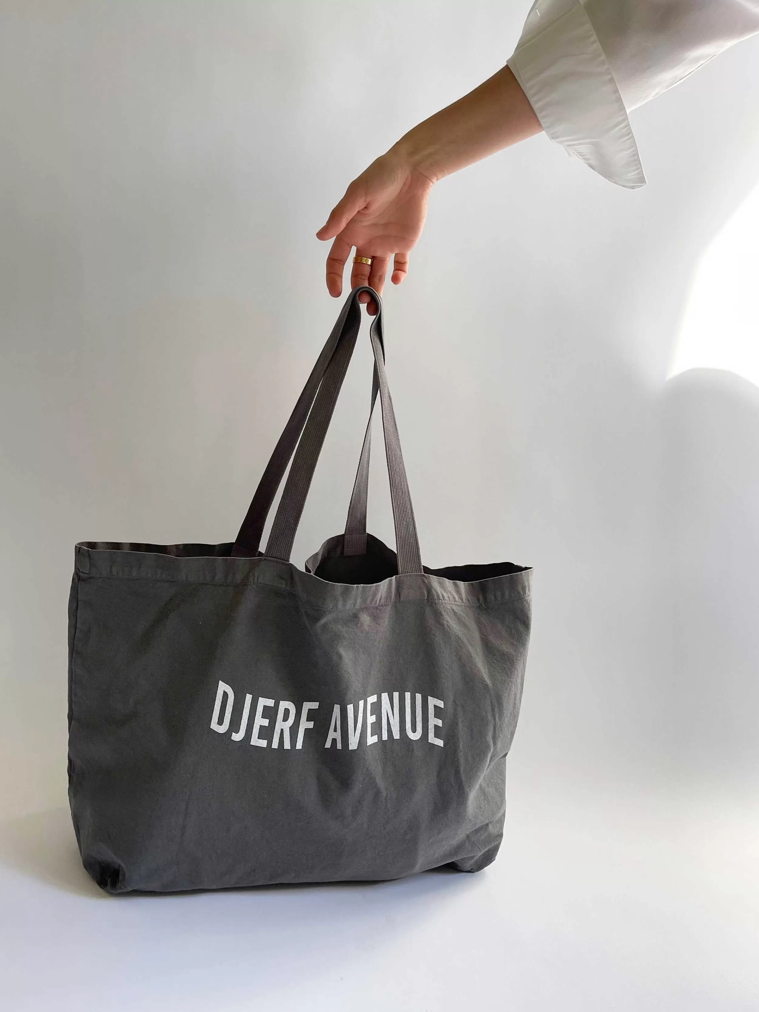 Vesker*Djerf Avenue Tote Bag Washed Out Black